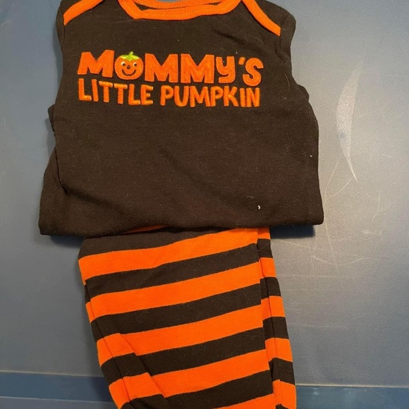 Halloween Kid Outfit - Picture 1 of 1